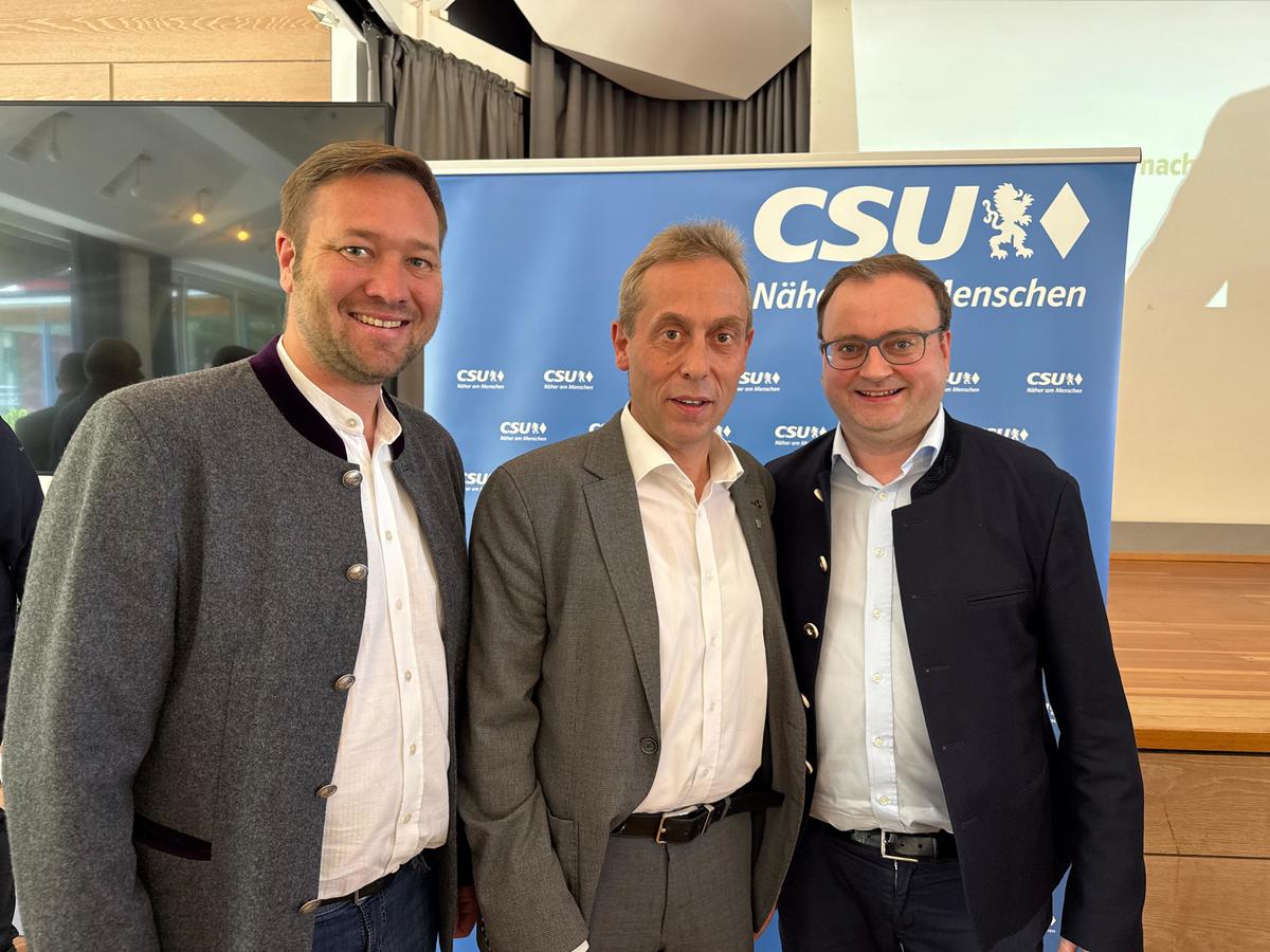  Foto (Laura Eigsperger): Josef Heisl MdL, Hans Koller MdB, Stefan Meyer MdL 